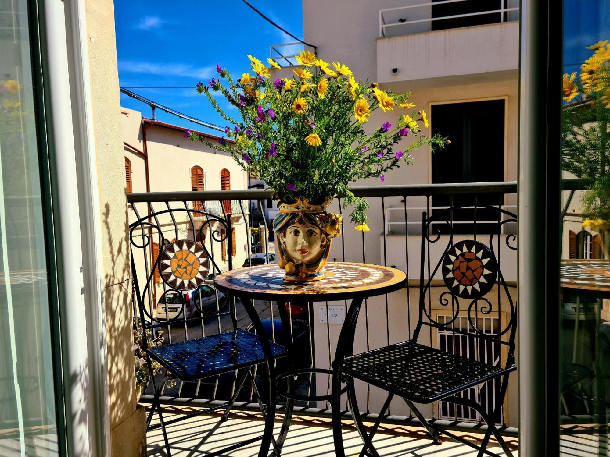 Fortuna Guest House Syracuse Exterior photo